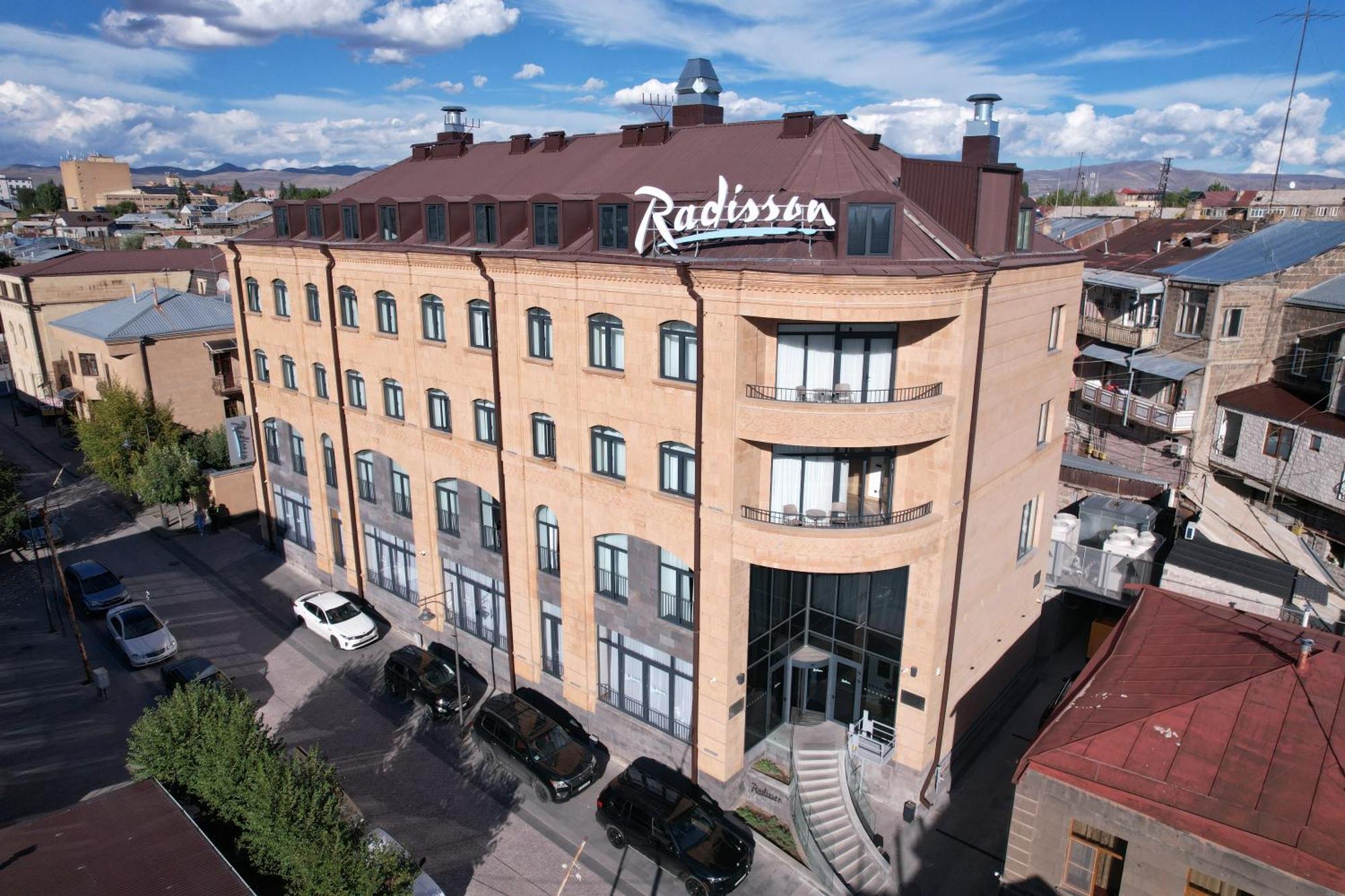 Radisson Hotel & Spa Ghiumri Exterior foto